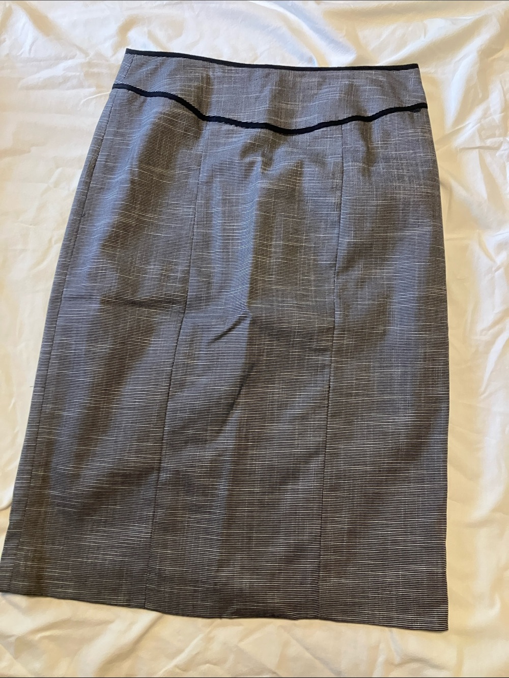 le chateau Gray Pencil Skirt with Black Trim